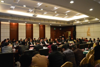 2014年3月10日，南海铝材协会专家组与山东临朐的政企团举行座谈会，交流两地的铝工业发展情况